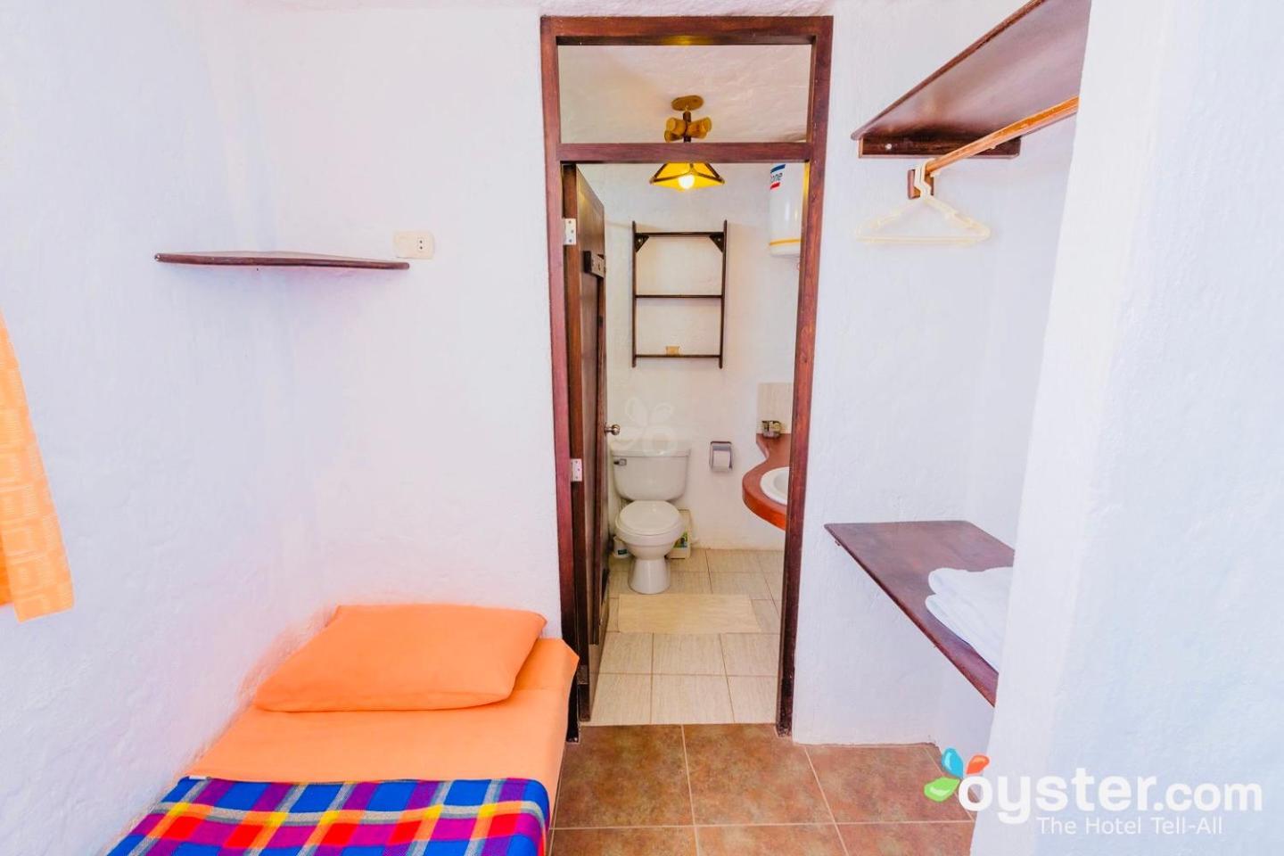 Hotel Smiling Crab Canoas de Punta Sal Buitenkant foto