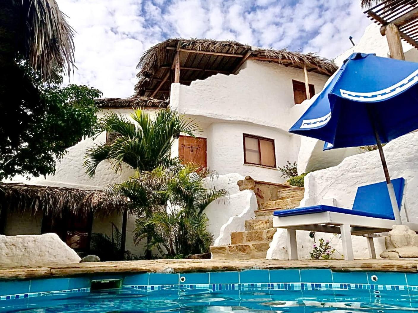 Hotel Smiling Crab Canoas de Punta Sal Buitenkant foto