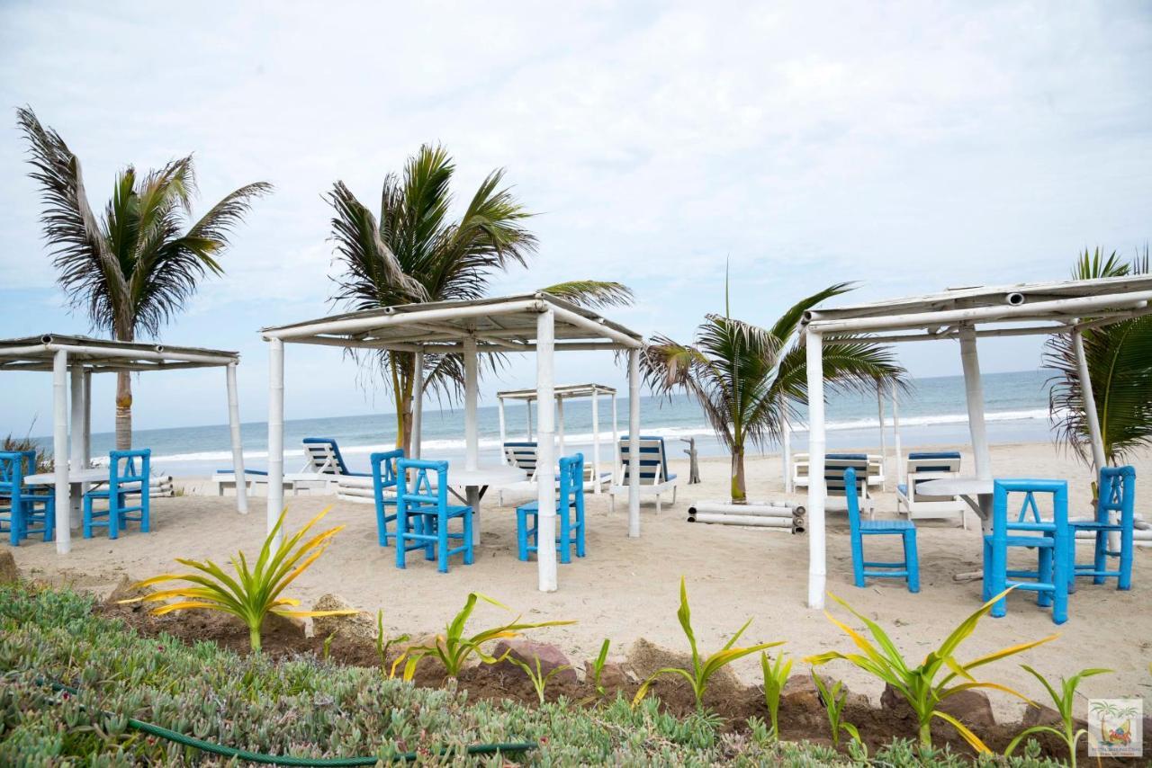 Hotel Smiling Crab Canoas de Punta Sal Buitenkant foto